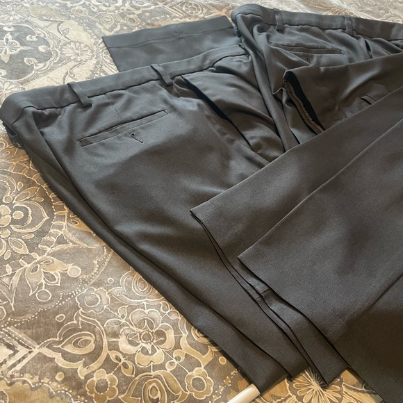 Haggar Cool 18 Pants size 40x30 grey - Picture 3 of 9